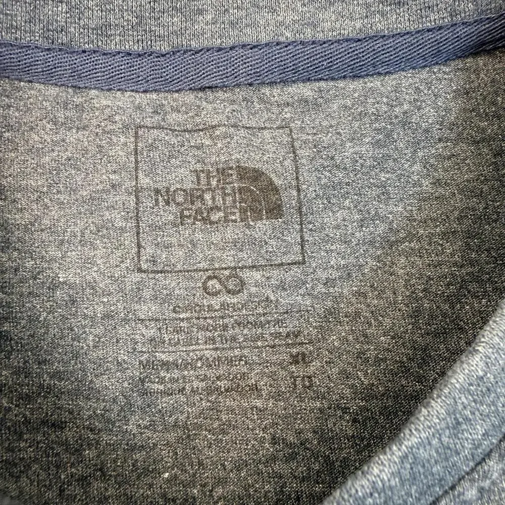 The North Face Shirt Mens XL Blue Heather Patch Logo Tagless Crewneck Tee